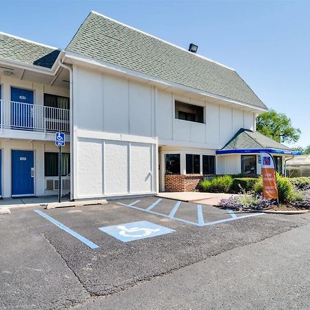 Motel 6-Schiller Park, Il - Chicago O'Hare Екстериор снимка