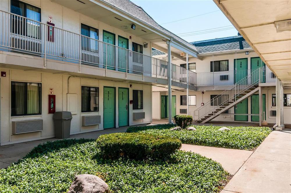 Motel 6-Schiller Park, Il - Chicago O'Hare Екстериор снимка